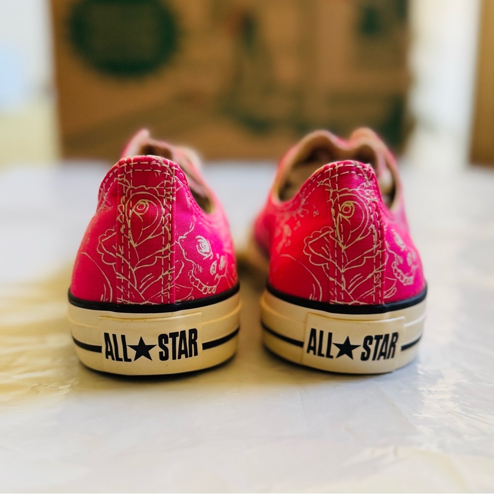 Converse Women's Chuck Taylor all star ox new in original box - Picture 5 of 7